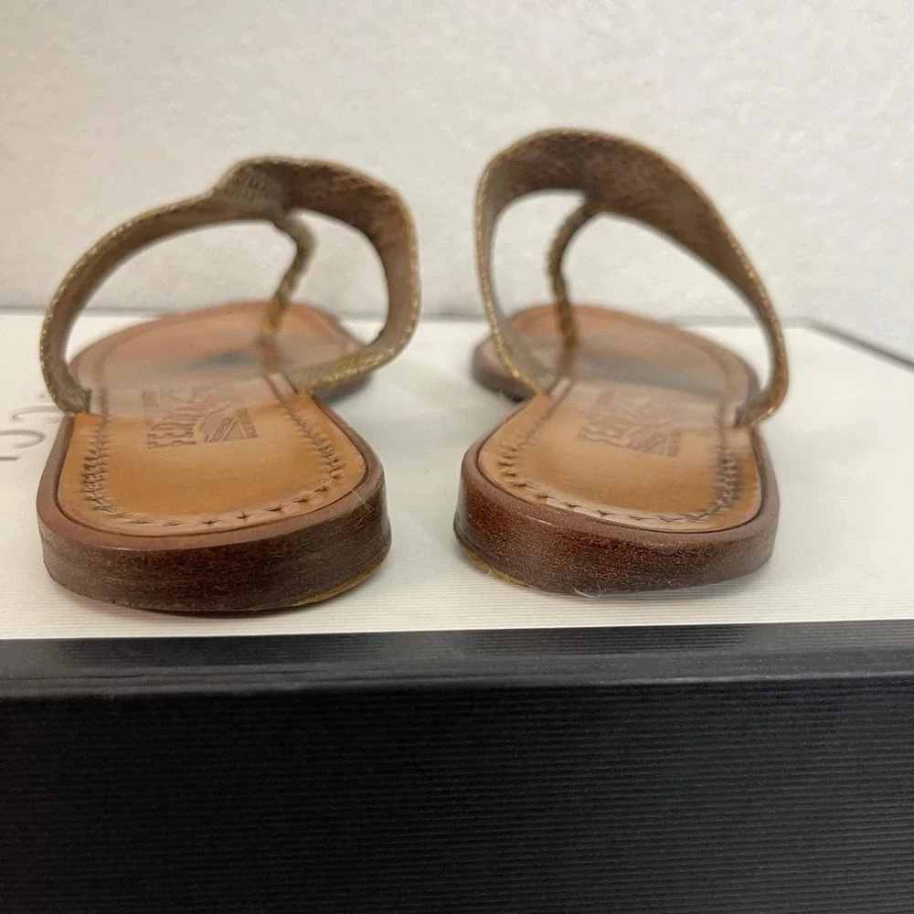 Salvatore Ferragamo Brown Tan Bronze Metallic Thong Sandals Slip On Women's 7 US